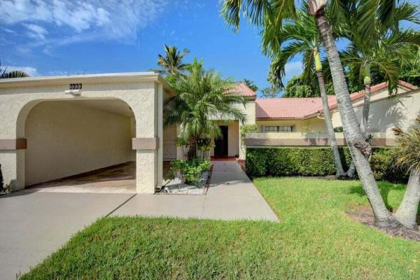 The Landings At Aberdeen, 5655 Parkwalk Cir, Boynton Beach, Florida 33472, image 1