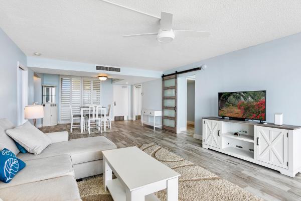 Quay North, 132 Lakeshore #619, North Palm Beach, Florida 33408, image 1