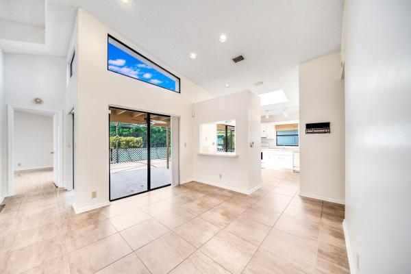 Arbor Wood Villas, 8895 Old Pine Rd, Boca Raton, Florida 33433, image 2