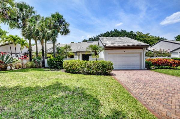 Essex At Hunters Run, 9 Clubhouse Ln, Boynton Beach, Florida 33436, image 1