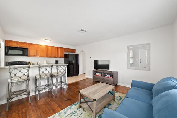 Lake Worth Town, 331 S Federal Hwy, Lake Worth Beach, Florida 33460, image 1
