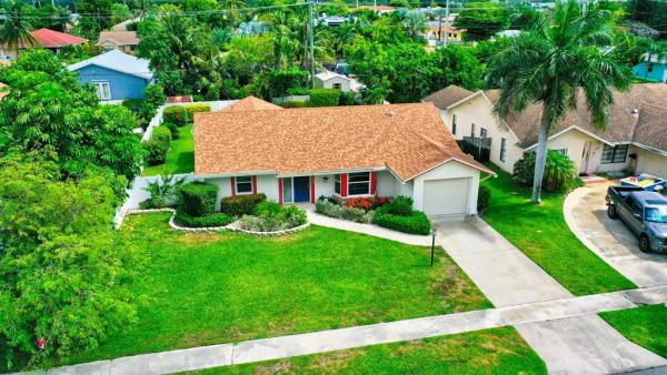 Lake Boynton Estates, 709 SW 1st Ct, Boynton Beach, Florida 33426, image 1