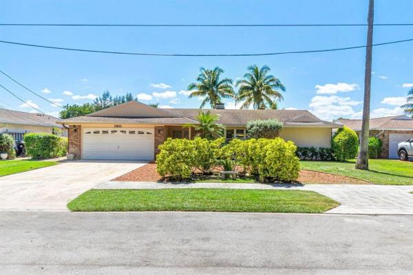 Lake Clarke Terrace, 1901 E Terrace Dr, Lake Worth Beach, Florida 33460, image 1