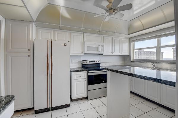 Seagate Of Highland, 3224 S Ocean Blvd #915B, Highland Beach, Florida 33487, image 2