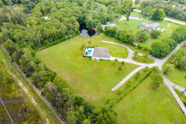 Seminole Ranches, 10959 57th Pl, Lake Worth Beach, Florida 33449, image 1