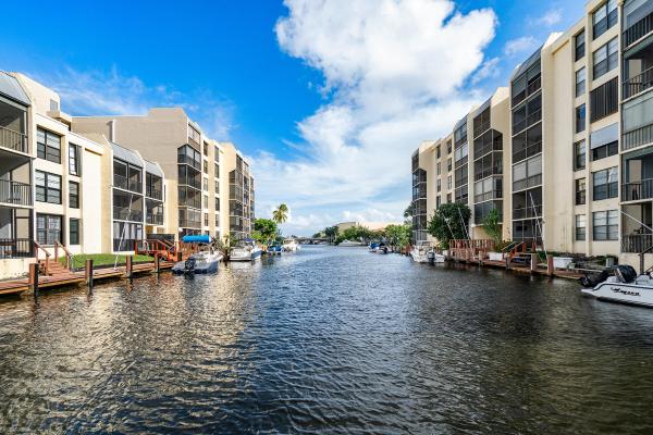 Boca Bayou, 3 Royal Palm Way #5040, Boca Raton, Florida 33432, image 2