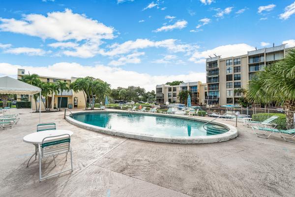Boca Bayou, 3 Royal Palm Way #5040, Boca Raton, Florida 33432, image 3