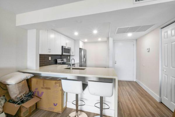 Boca Bayou, 3 Royal Palm Way #5040, Boca Raton, Florida 33432, image 1