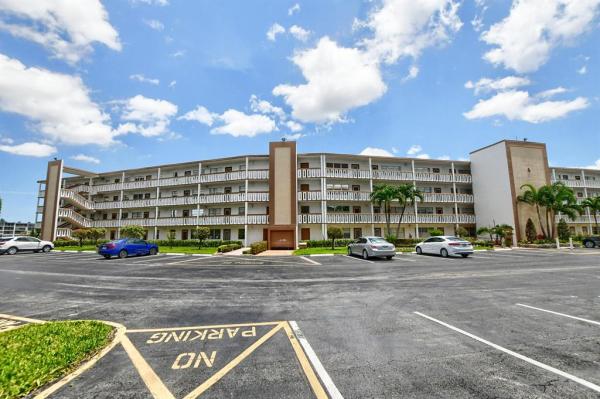 Cornwall At Century Village, 4010 Cornwall A, Boca Raton, Florida 33434, image 1
