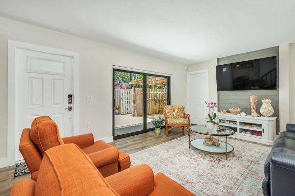 Garden Lakes, 313 3rd Ln, Palm Beach Gardens, Florida 33418, image 2