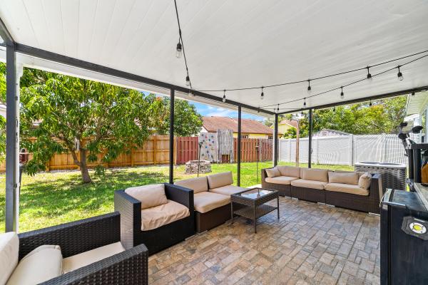 Tudor Woods, 11120 N Terradas Ln, Boca Raton, Florida 33428, image 3