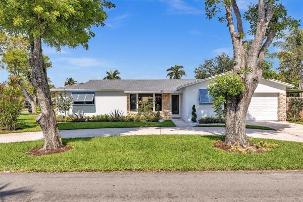 Boynton Beach No HOA, 179 SE 27th Ave, Boynton Beach, Florida 33435, image 1