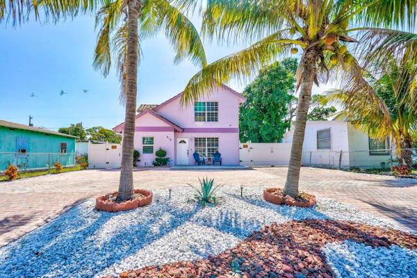Hi-Pine Homesites, 916 State St, Lake Worth Beach, Florida 33461, image 1
