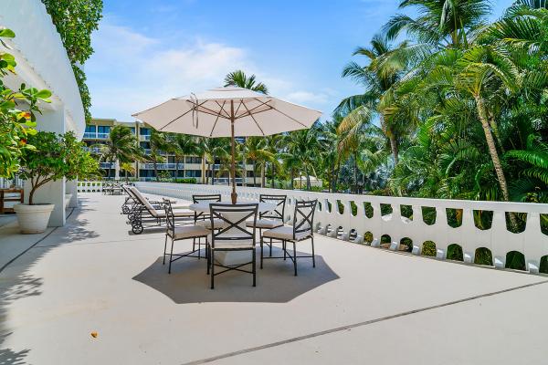 300 South Ocean, 300 S Ocean Blvd #2e, Palm Beach, Florida 33480, image 2