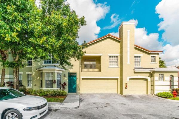 The Residences Of Belmont At Boynton Beach, 1410 Belmont Pl, Boynton Beach, Florida 33436, image 1