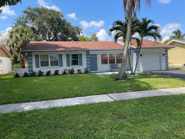 Saddlebrook, 9537 Saddlebrook Dr, Boca Raton, Florida 33496, image 1