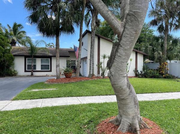 Gates Of Hillsboro, 288 NW 39th Way, Deerfield Beach, Florida 33442, image 1