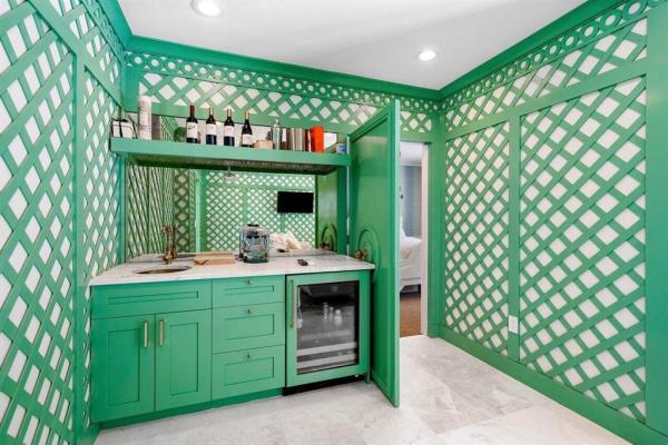 Almeria, 2739 S Olive Ave, West Palm Beach, Florida 33405, image 1