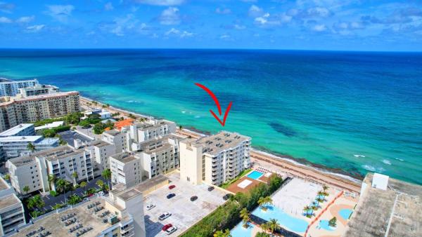 Le Chateau Royal, 3540 S Ocean Blvd #507, South Palm Beach, Florida 33480, image 1