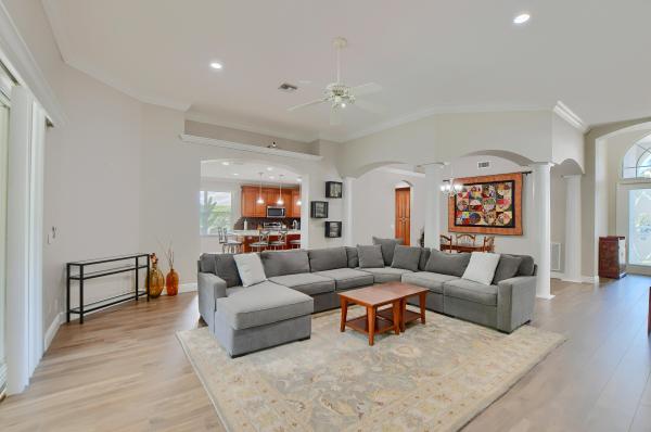 Victoria Falls, 12298 Riverfalls Ct, Boca Raton, Florida 33428, image 2
