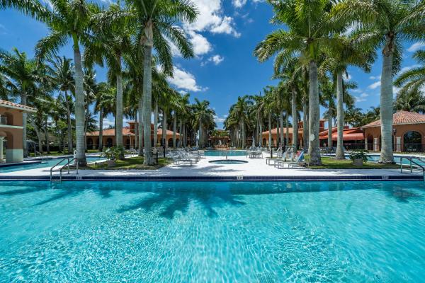 Buena Vida, 9374 Via Classico W, Wellington, Florida 33411, image 2