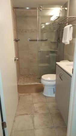 Pine Ridge South 2, 234 Pine Hov Cir #D-1, Greenacres, Florida 33463, image 2