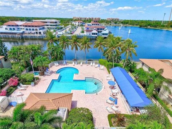 Plum At Boca Pointe, 6663 Via Regina, Boca Raton, Florida 33433, image 1
