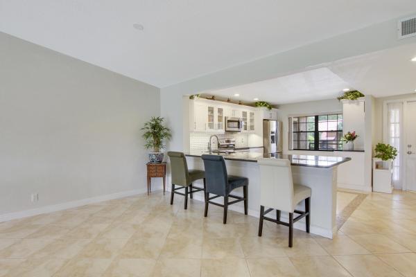 Aspen Glen At Indian Spring, 11209 Aspen Glen Dr, Boynton Beach, Florida 33437, image 3