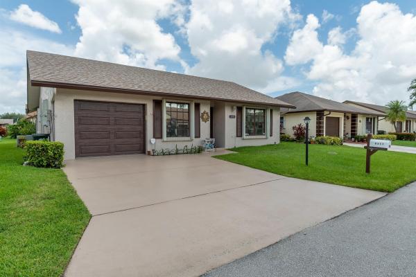 Buttonwood West, 6311 White Sabal Palm Ln, Greenacres, Florida 33463, image 1
