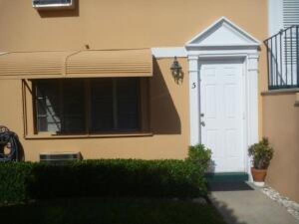 Gulfstream, 31 S Golfview Rd #5, Lake Worth Beach, Florida 33460, image 1