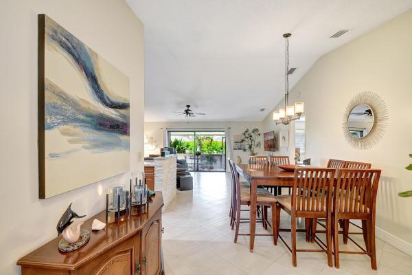 Boynton Lakes 3, 28 Walcott Dr, Boynton Beach, Florida 33426, image 2