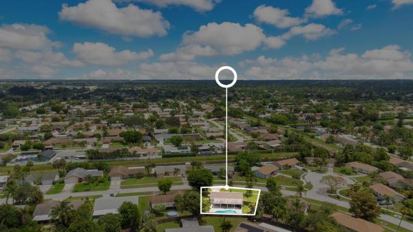 Lee's Crossing, 5541 Barnstead Cir, Lake Worth Beach, Florida 33463, image 1