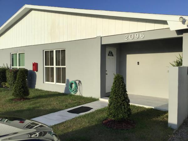 Knollwood Club, 2096 E Bond Dr, West Palm Beach, Florida 33415, image 1