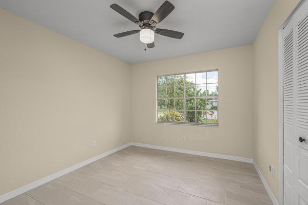 Parks Edge, 255 SW Bridgeport Dr, Port St. Lucie, Florida 34953, image 2