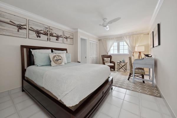 Hypoluxo Island, 825 W Marbella Ln W, Lantana, Florida 33462, image 3