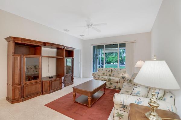Sapphire Cove At Baywinds, 2210 Sapphire Cir, West Palm Beach, Florida 33411, image 2