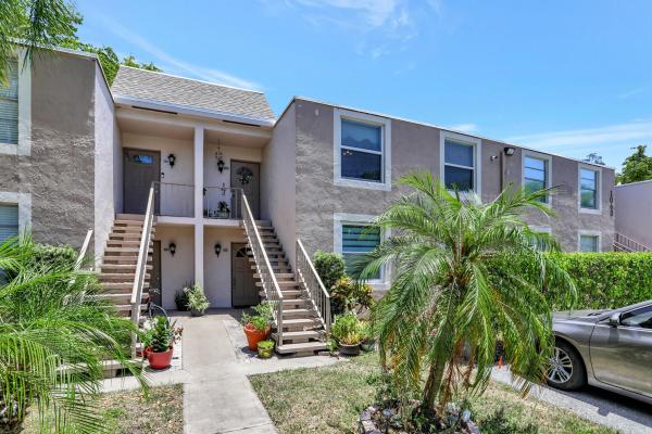 Palm Springs 1, 1060 NW 80th Ave #202, Margate, Florida 33063, image 1