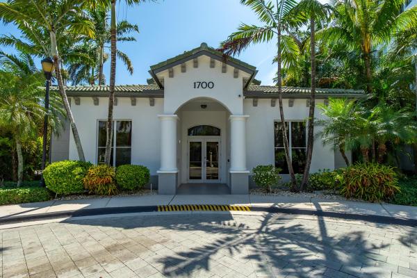 Vizcaya Lakes, 1690 Renaissance Commons Blvd #1417, Boynton Beach, Florida 33426, image 1