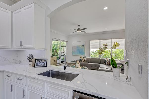 Isle Verde, 102 Isle Verde Way, Palm Beach Gardens, Florida 33418, image 3