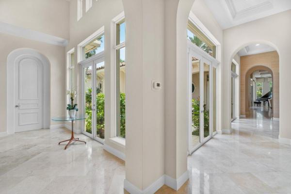 Old Palm Golf Club, 11304 Caladium Ln, Palm Beach Gardens, Florida 33418, image 1