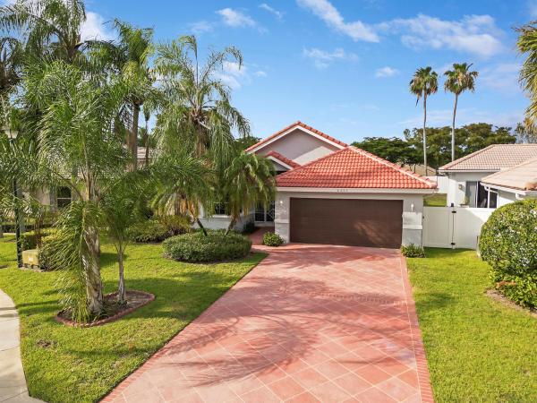 Golfview Village, 6432 Grand Cypress Cir, Lake Worth Beach, Florida 33463, image 1