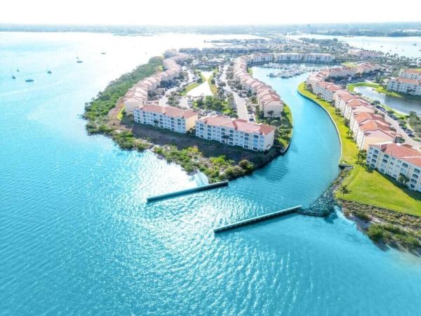 Harbour Isle East, 6 Harbour Isle Dr #301, Fort Pierce, Florida 34949, image 1