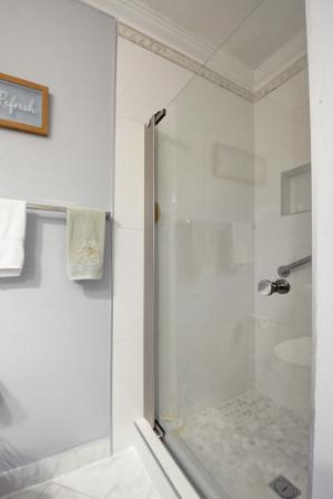 Burgundy At Kings Point, 652 Burgundy N, Delray Beach, Florida 33484, image 2