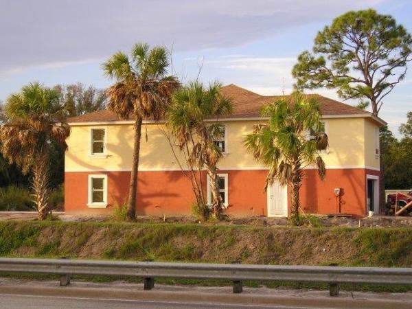 Westwood Manor, 2209 S 33rd St, Fort Pierce, Florida 34947, image 1