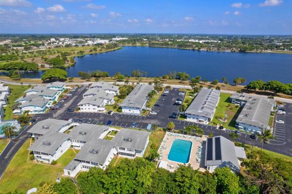Lakeside Point Gardens, 1950 Lake Osborne Dr #15, Lake Worth Beach, Florida 33461, image 1
