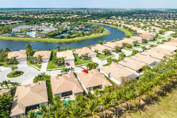 Valencia Cove, 8382 Cameron Cave Dr, Boynton Beach, Florida 33473, image 3