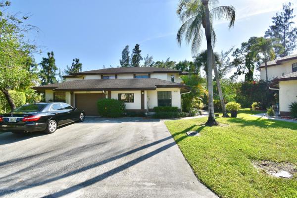 Boca Ridge Glen, 20787 Boca Ridge Dr, Boca Raton, Florida 33428, image 1