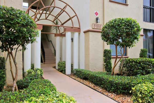 Excellente Village, 5155 Europa Dr #J, Boynton Beach, Florida 33437, image 1
