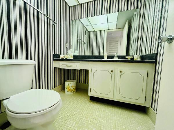 Wellington At Century Village, 104 Wellington B, West Palm Beach, Florida 33417, image 2