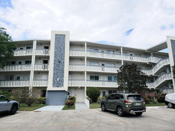 Richmond, 153 Richmond F, Deerfield Beach, Florida 33442, image 1